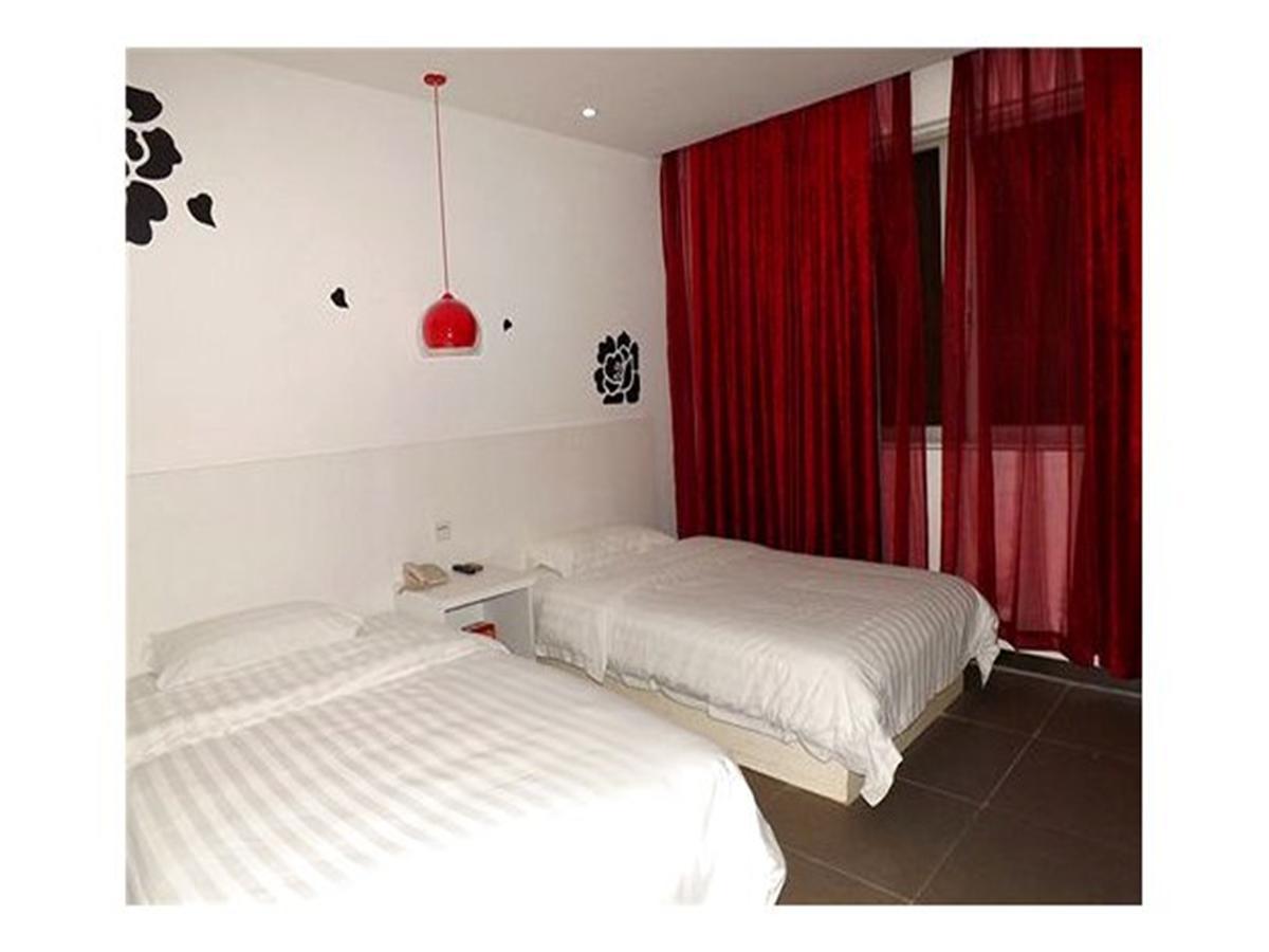 V8 Hotel Xilang Subway Branch กวางโจว ภายนอก รูปภาพ